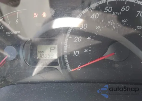 2011 Toyota Sienna Le V6 from USA, damaged, VIN 5TDKK3DC6BS151515